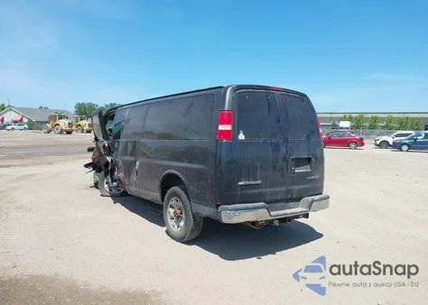 2003 Chevrolet Express из США, поврежденный, VIN 1GAHG39U731126238